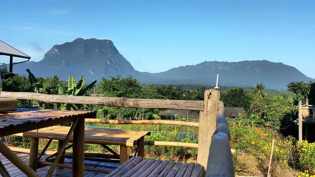 Baan Aingdoi Homestay, Chiang Dao Bagian luar foto